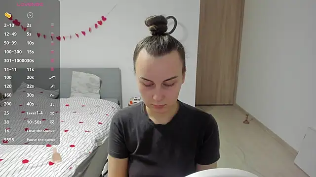 Kelly Cartier online show from 03/01/26, 01:44