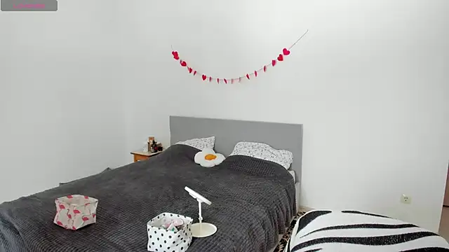 Kelly Cartier online show from 02/13/26, 06:24