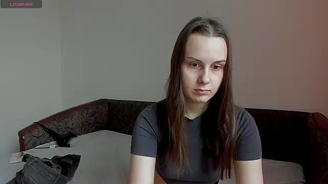 Kelly Cartier online show from 04/04/26, 12:01