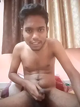 Snapshot of MarathiCpl2 chatting on 10/02/25, 10:24 MarathiCpl2 online show from 10/02/25, 10:24