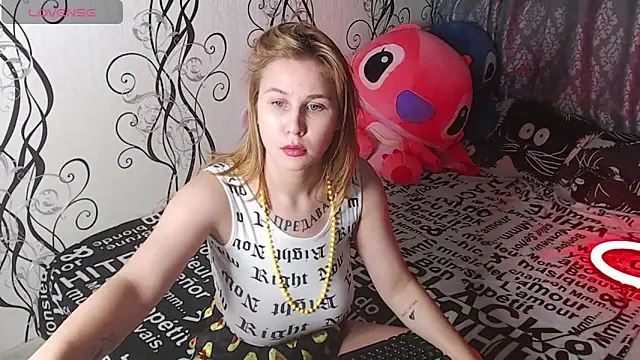 RoyAngela online show from 09/24/25, 08:48