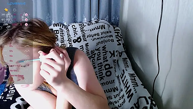 RoyAngela online show from 09/19/25, 07:29