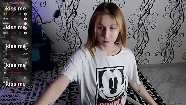 RoyAngela online show from 11/14/25, 01:59