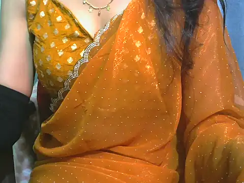 Snapshot of sheetal-sheetal95 chatting on 09/26/25, 05:09 sheetal-sheetal95 online show from 09/26/25, 05:09