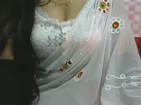 Snapshot of sheetal-sheetal95 chatting on 09/25/25, 08:09 sheetal-sheetal95 online show from 09/25/25, 08:09