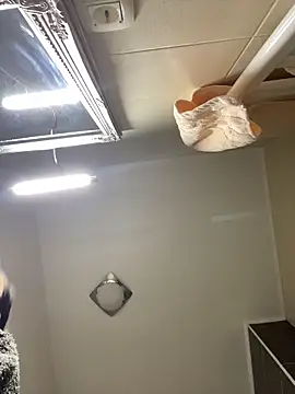 Lexi Storm online show from 12/18/25, 06:07