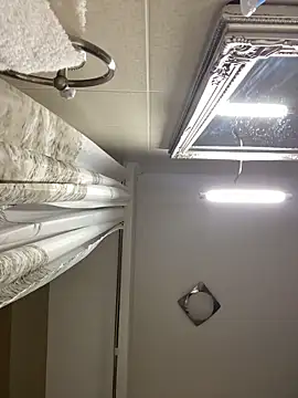 Lexi Storm online show from 12/22/25, 06:35