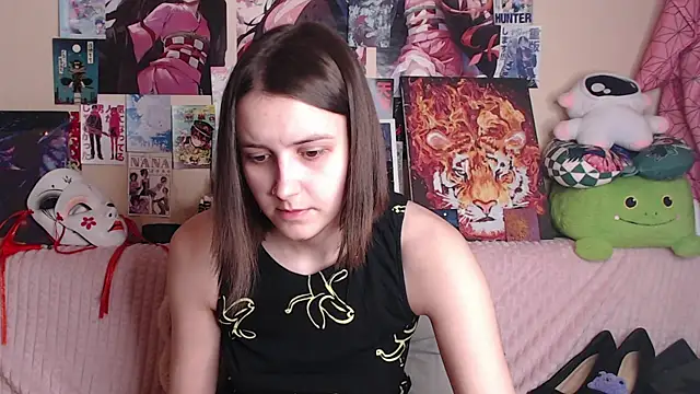 AliceChio online show from 11/07/25, 04:39