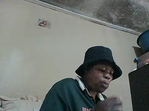 Snapshot of chocolateboobs92 chatting on 09/25/25, 09:59 chocolateboobs92 online show from 09/25/25, 09:59