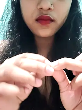 Snapshot of SugarWithSpice chatting on 11/06/25, 08:07 SugarWithSpice online show from 11/06/25, 08:07