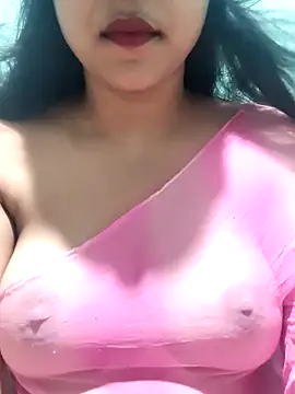 Snapshot of SugarWithSpice chatting on 10/14/25, 07:31 SugarWithSpice online show from 10/14/25, 07:31