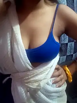 Snapshot of Senorita-baby chatting on 09/18/25, 06:22 Senorita-baby online show from 09/18/25, 06:22