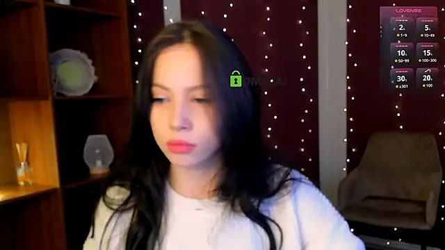 amanda-miki online show from 12/16/25, 02:21