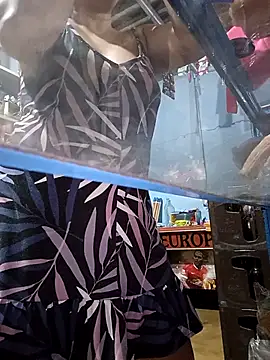 Snapshot of Lorenasex chatting on 12/23/25, 02:22 Lorenasex online show from 12/23/25, 02:22