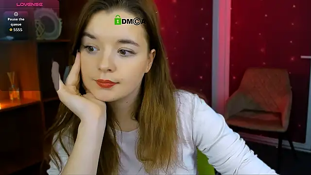 Snapshot of nika-still chatting on 11/28/25, 01:00 nika-still online show from 11/28/25, 01:00