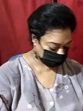 surekha-30 online show from 06/18/26, 05:40