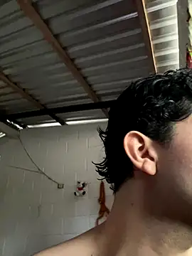 Axel-Mejia online show from 01/05/26, 07:50