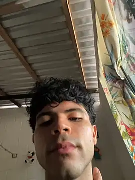 Axel-Mejia online show from 12/01/25, 07:48