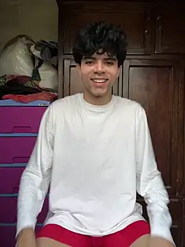 Axel-Mejia online show from 02/17/26, 01:08