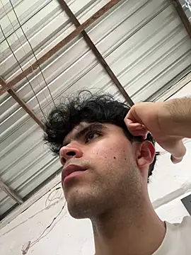 Axel-Mejia online show from 03/09/26, 06:55