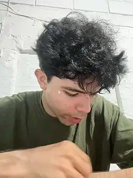 Axel-Mejia online show from 06/25/26, 01:47