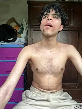 Axel-Mejia online show from 06/13/26, 08:29