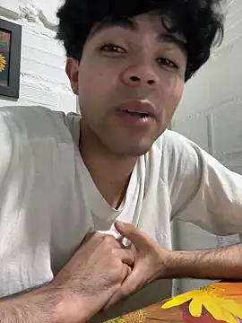 Axel-Mejia online show from 04/28/26, 02:27