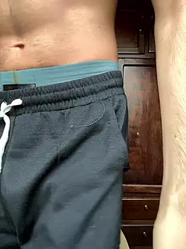 Axel-Mejia online show from 01/15/26, 12:41