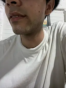 Axel-Mejia online show from 06/14/26, 02:24