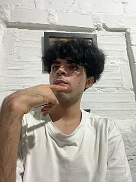 Axel-Mejia online show from 06/13/26, 02:53