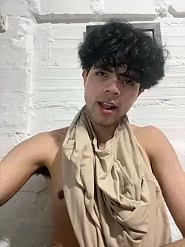 Axel-Mejia online show from 06/03/26, 02:01