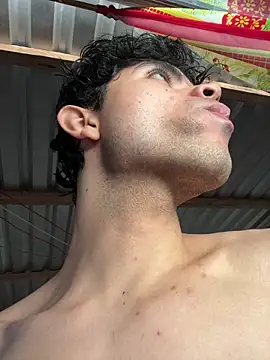 Axel-Mejia online show from 01/14/26, 06:33