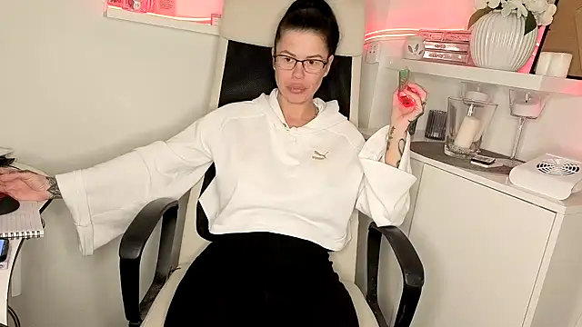 sexygilf82 online show from 03/25/26, 09:03