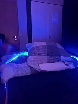 Snapshot of Teufel-in-weiss chatting on 02/10/26, 10:09 Teufel-in-weiss online show from 02/10/26, 10:09