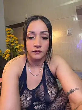 Snapshot of kendall_flower chatting on 07/08/26, 07:03 kendall flower online show from 07/08/26, 07:03