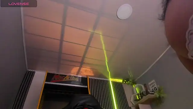 Jenie fire  online show from 12/04/25, 08:08