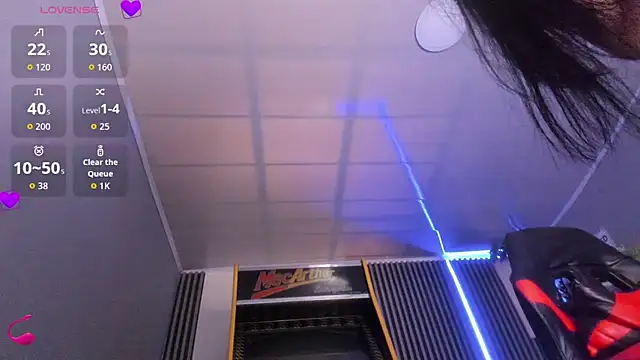 Jenie fire  online show from 12/05/25, 08:28