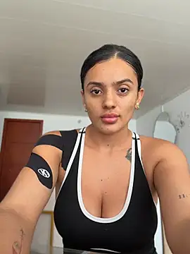 AnaaFaith  online show from 04/08/26, 07:04