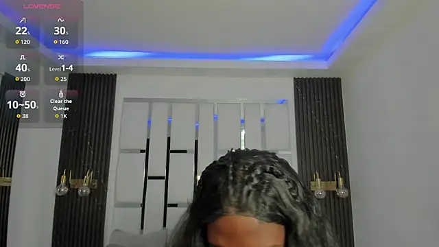 Snapshot of _emma_willliams_ chatting on 12/02/25, 01:35 emma willliams online show from 12/02/25, 01:35