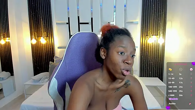 Snapshot of _emma_willliams_ chatting on 11/13/25, 02:54 emma willliams online show from 11/13/25, 02:54