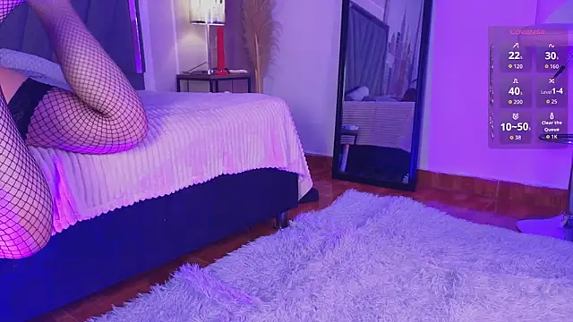 VelvetFox  online show from 03/05/26, 07:54