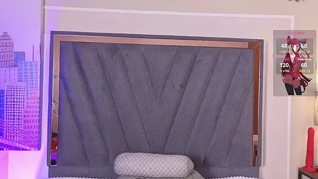 Snapshot of VelvetFox_ chatting on 06/11/26, 07:44 VelvetFox online show from 06/11/26, 07:44