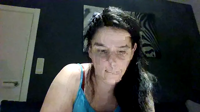 hottyFcup online show from 11/20/25, 07:47