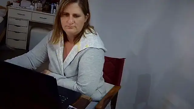 LiebeMaus online show from 10/14/25, 05:57