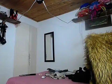 sashastarfire online show from 11/16/25, 10:09