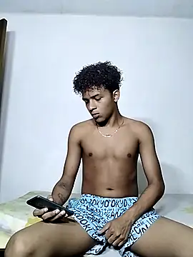 Manuel Mateus1 online show from 11/23/25, 02:43