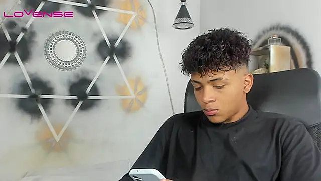 Manuel Mateus1 online show from 09/10/25, 01:43