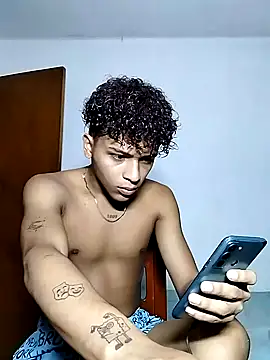 Manuel Mateus1 online show from 10/25/25, 01:16