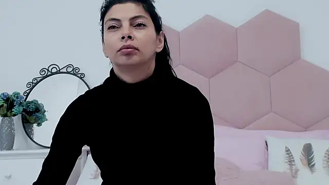 LadyLiia online show from 02/19/25, 05:05