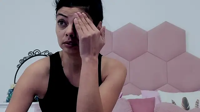 LadyLiia online show from 02/12/25, 04:54